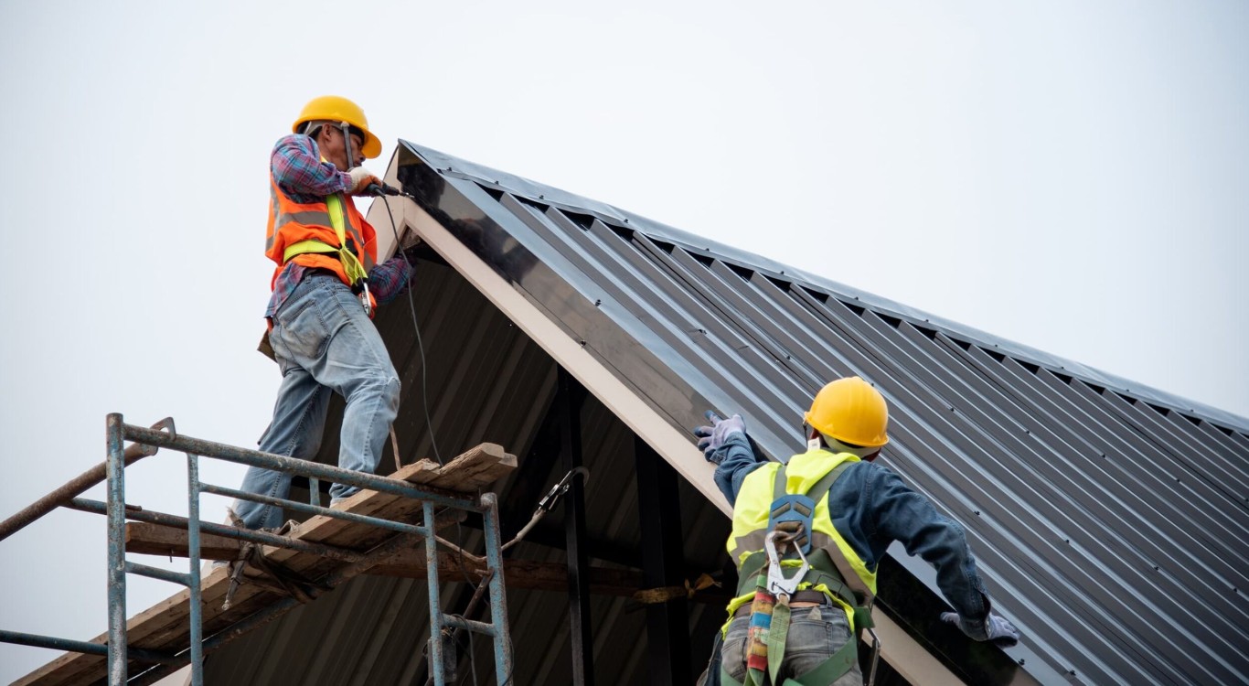 Storm Damage Roof Repair / Emergency Roofing in Woodland, CA